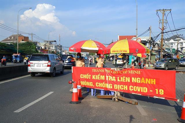 Lưu thông hàng thủy sản "ách tắc" vì căng thẳng dịch bệnh