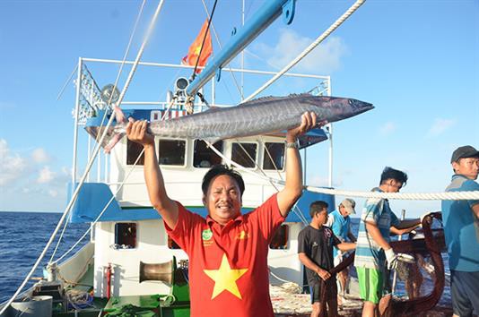 Nơi kỳ bí trên biển Đông Kỳ 3: Cuộc mưu sinh dặm trường