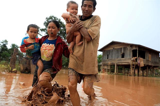 Khốn khổ Mekong: Điện hay cá, sống hay chết?